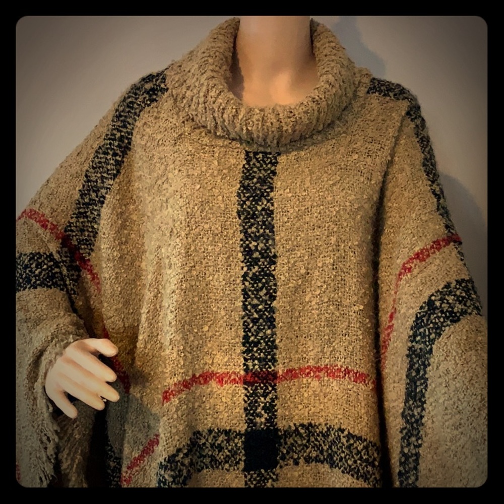 Women’s poncho